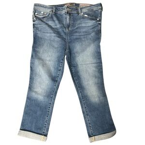 Torrid Crop Midfit Super Skinny Jeans Size 14